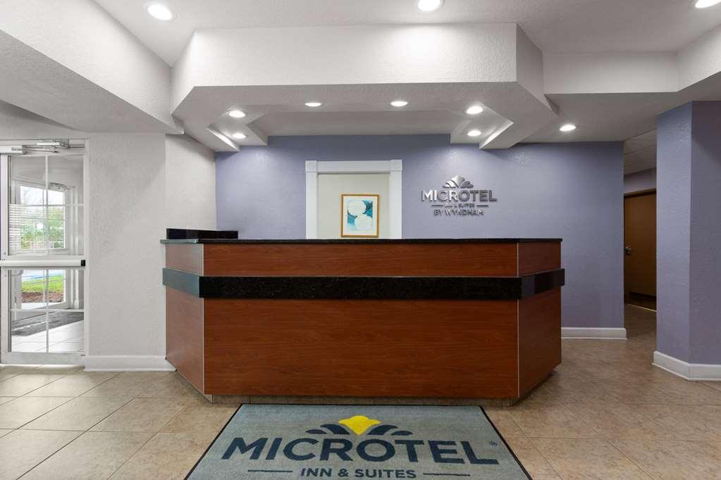 Microtel Inn And Suites - Zephyrhills Interno foto